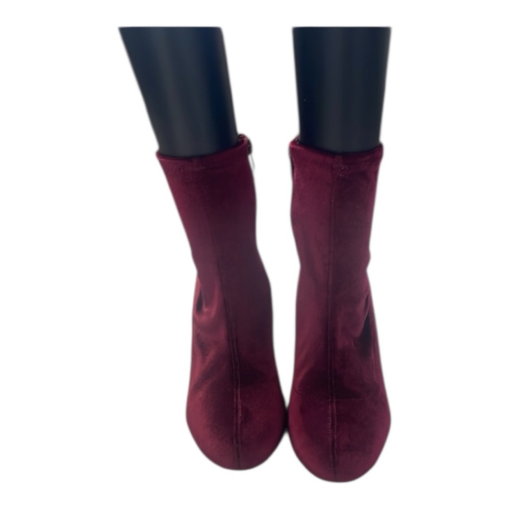 Madden Girl Burgundy Velvet Sock bootie 
Size (6 1/2) - Picture 6 of 14